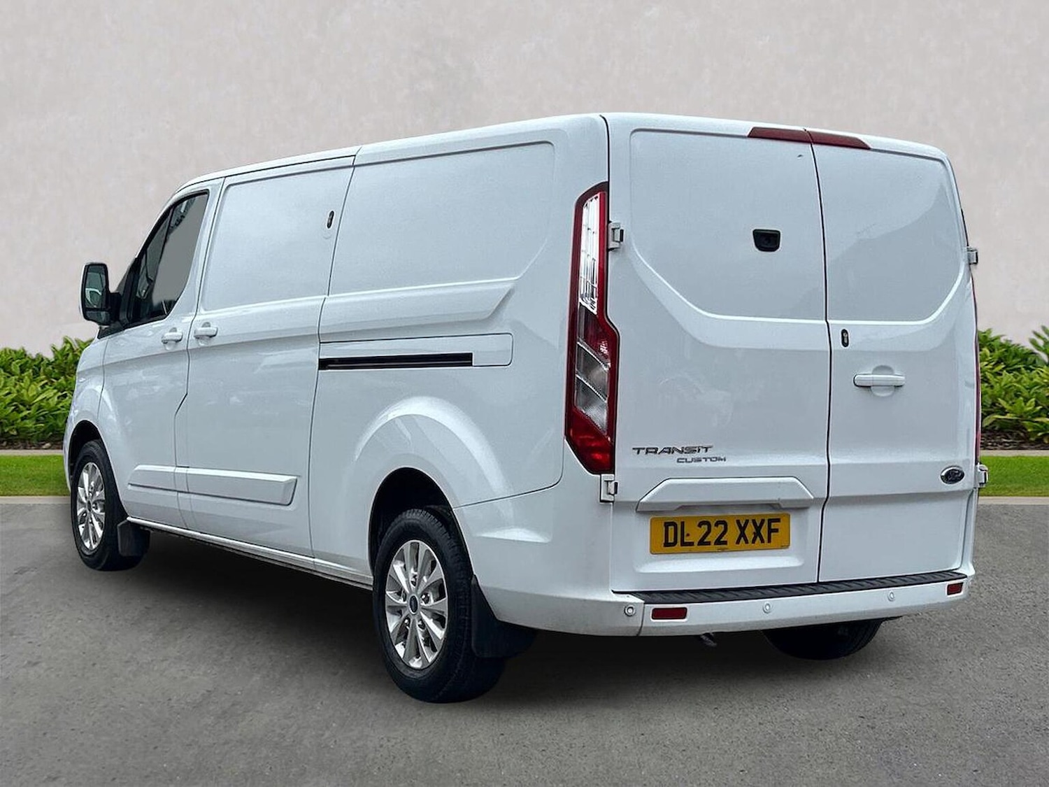 Used Ford Transit Custom 2022 for sale - 76243161: Photo 2