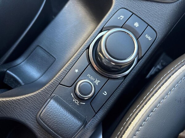 Used Mazda Mazda2 2022 for sale - 76070194: Photo 22