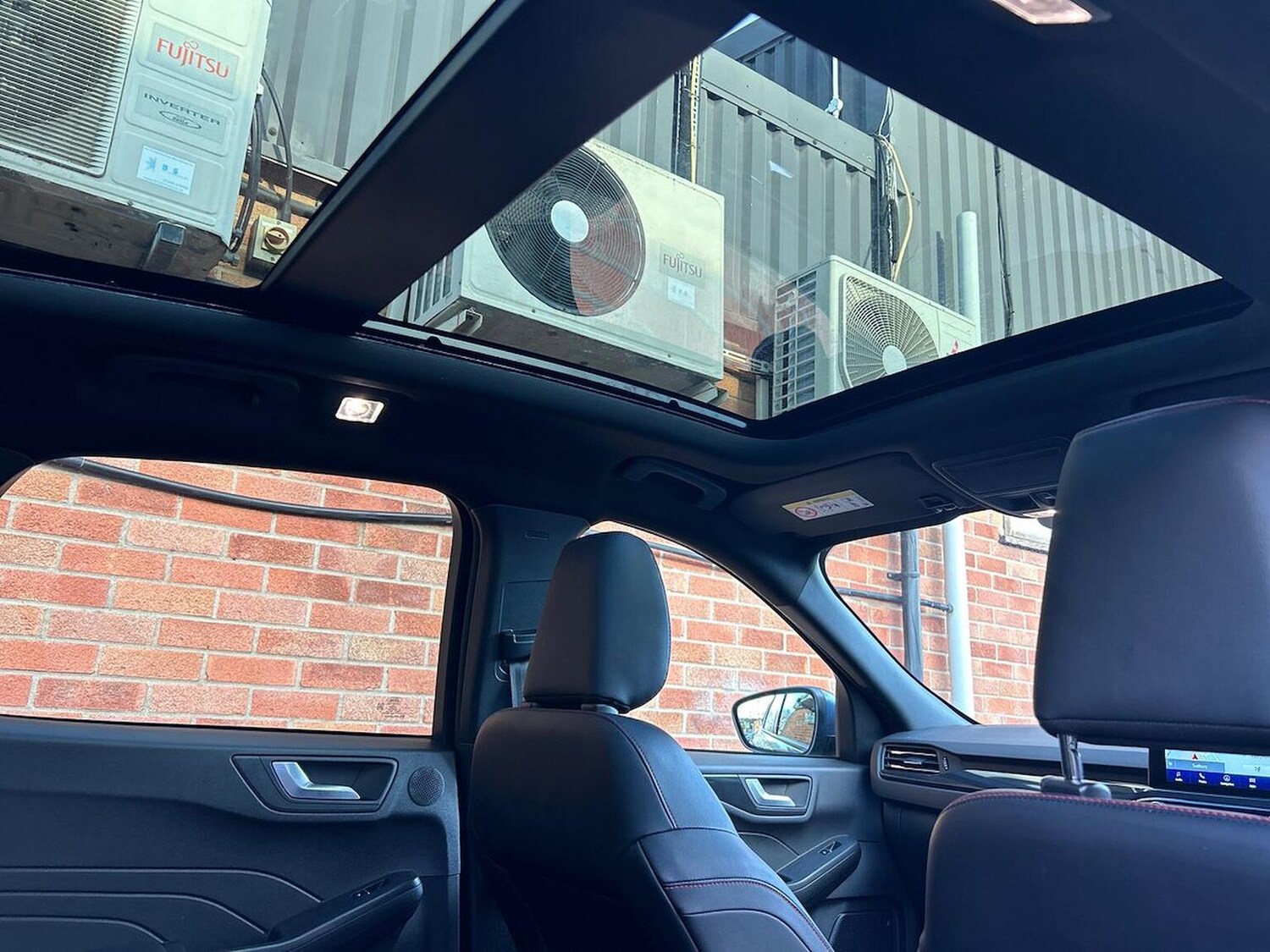 Used Ford Kuga 2023 for sale - 76694632: Photo 32