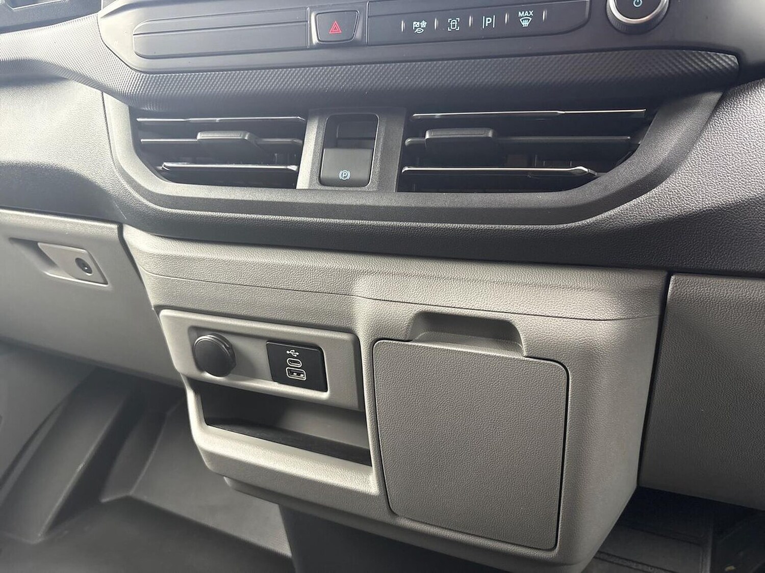 Used Ford Transit Custom 2024 for sale - 77489431: Photo 13