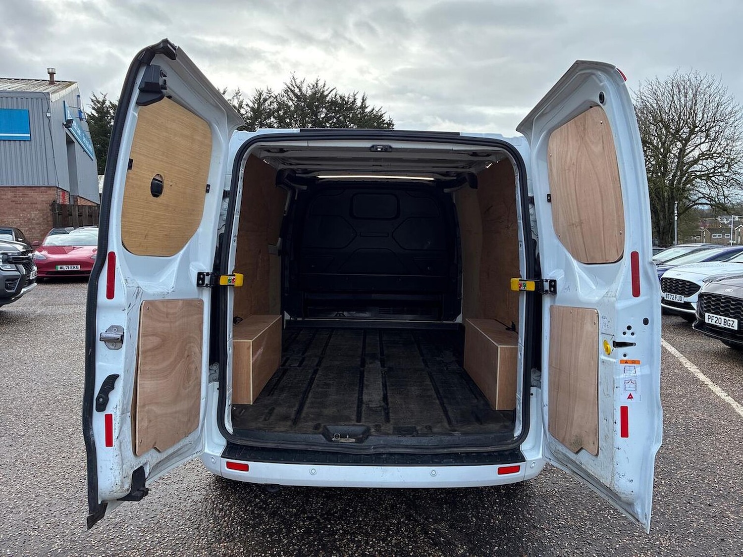 Used Ford Transit Custom 2023 for sale - 77872087: Photo 17