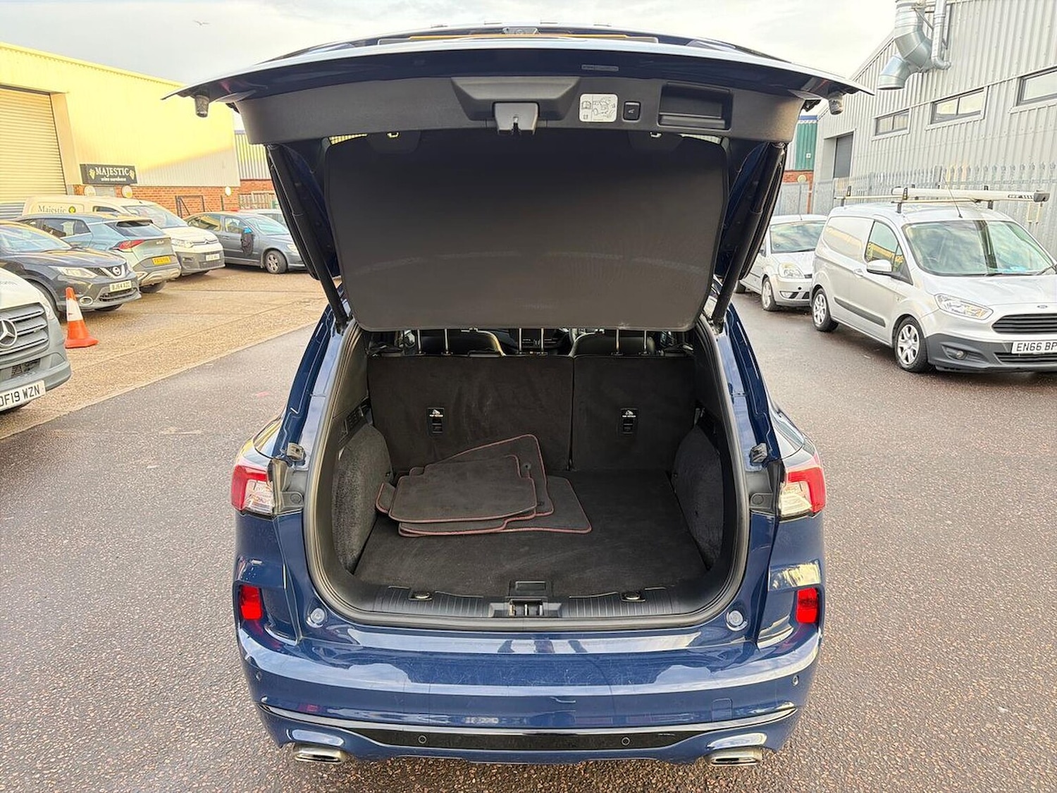 Used Ford Kuga 2021 for sale - 77028075: Photo 17