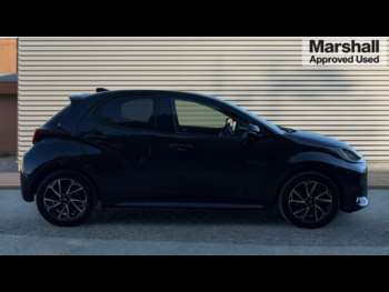 Used Toyota Yaris 2023 for sale - 74540233: Photo