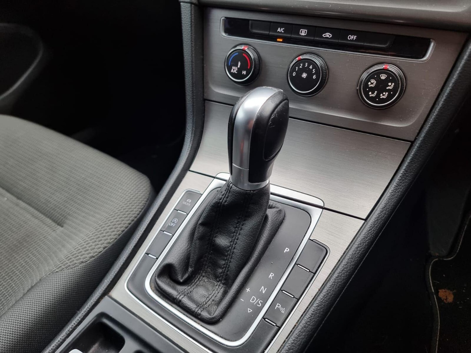 Used Volkswagen Golf 2014 for sale - 77120221: Photo 14