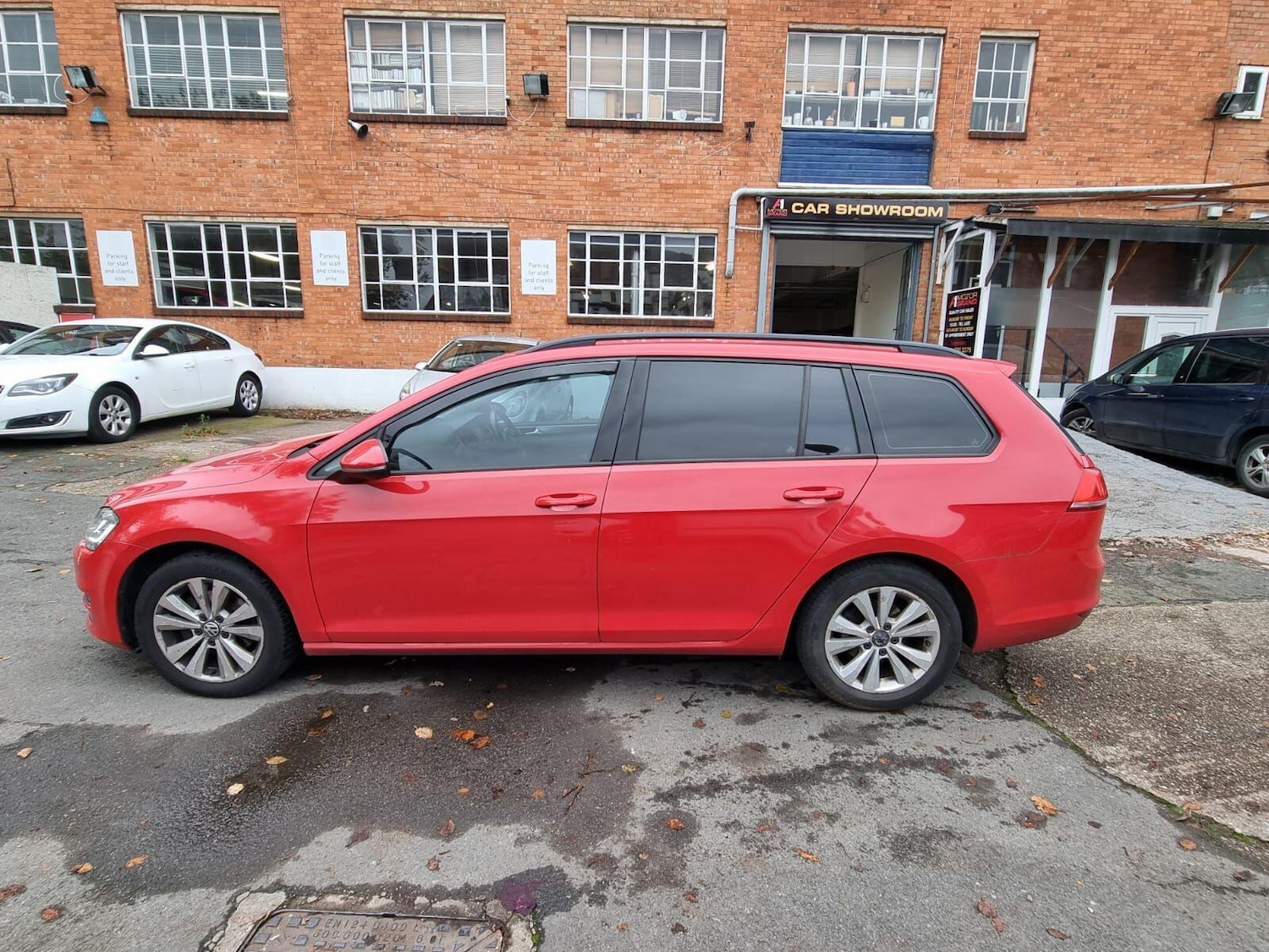 Used Volkswagen Golf 2014 for sale - 77120221: Photo 4
