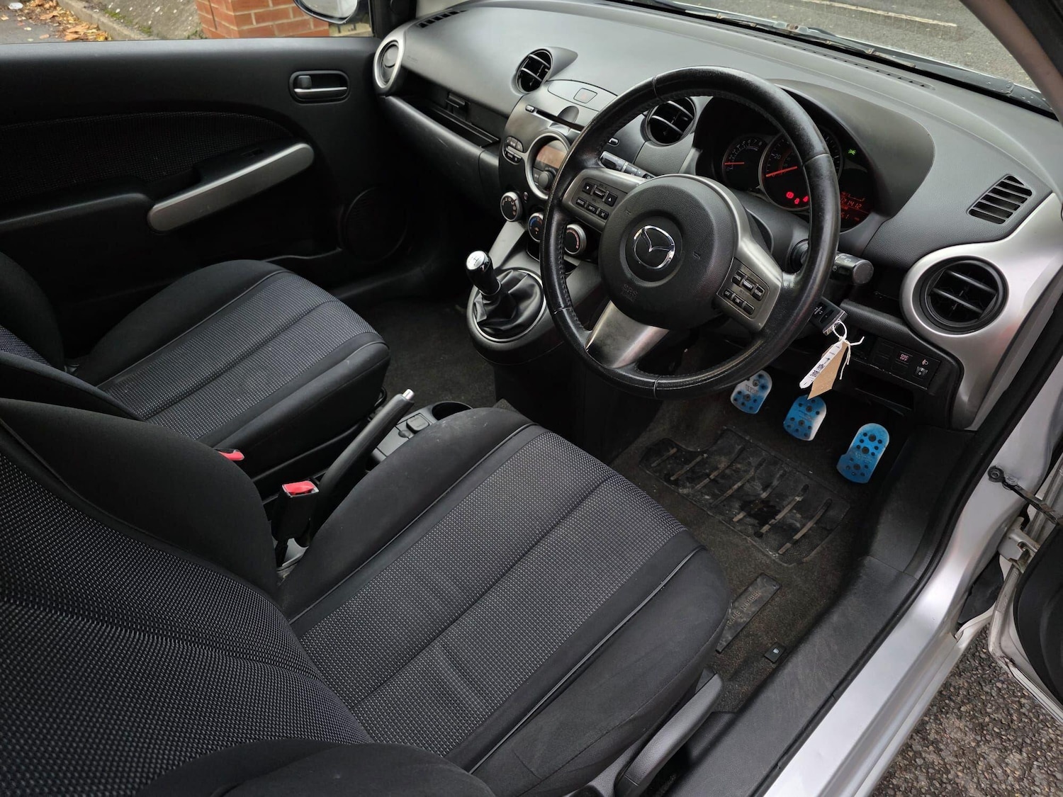 Used Mazda Mazda2 2010 for sale - 77311543: Photo 8