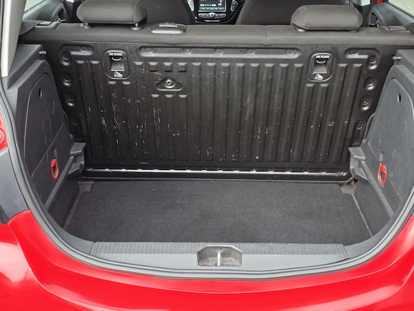 Used Vauxhall Corsa 2016 for sale - 76108459: Photo 8