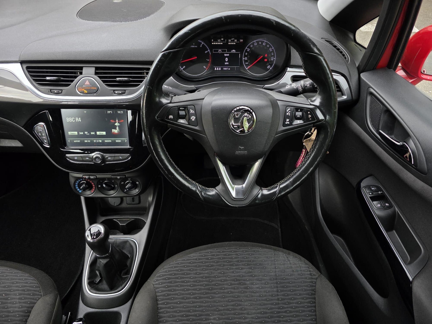 Used Vauxhall Corsa 2016 for sale - 76108459: Photo 9