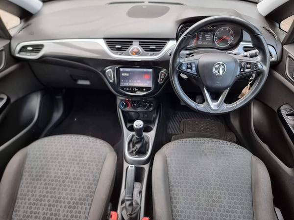 Used Vauxhall Corsa 2016 for sale - 73742374: Photo 2