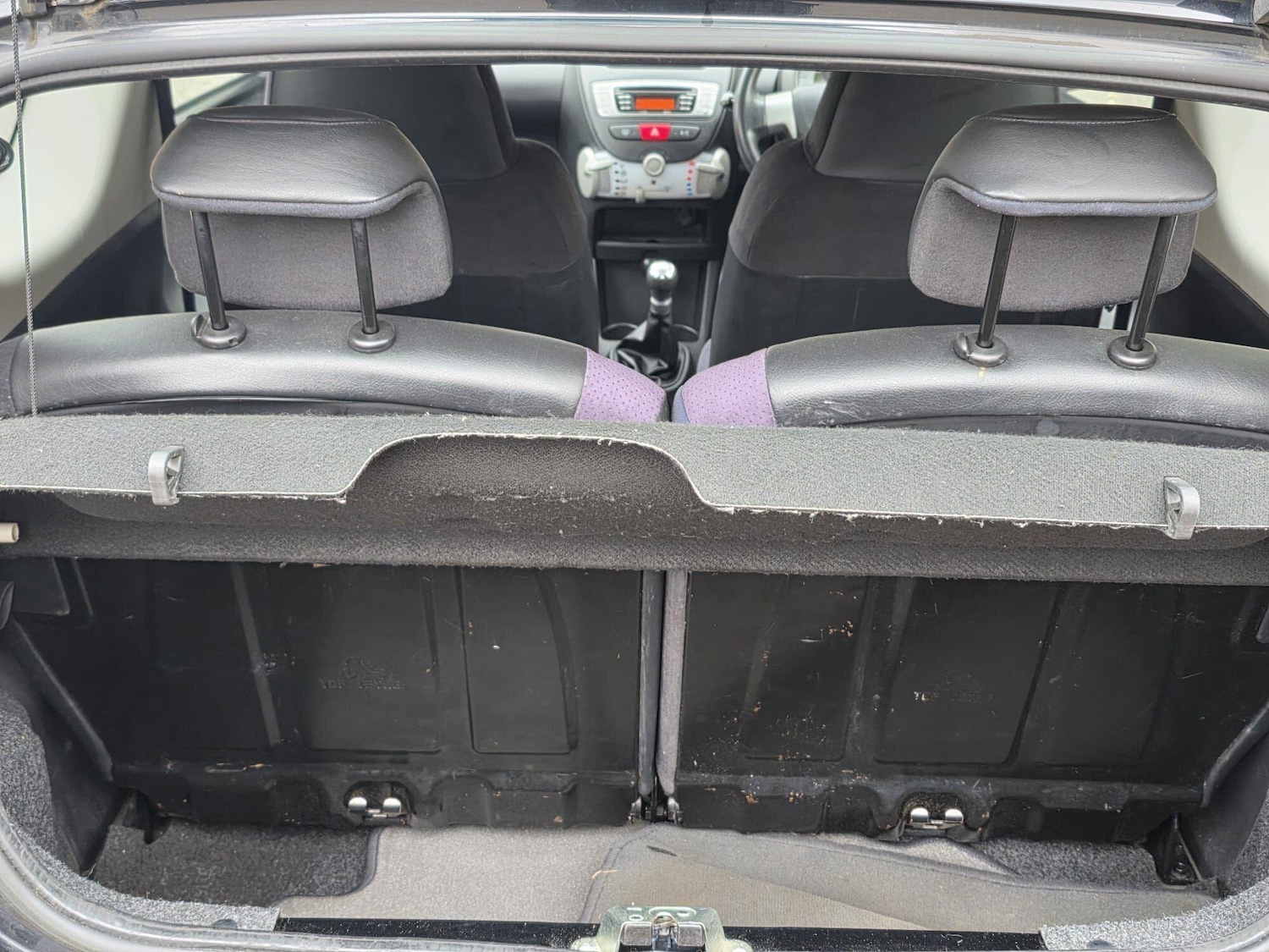 Used Toyota AYGO 2013 for sale - 77270637: Photo 10