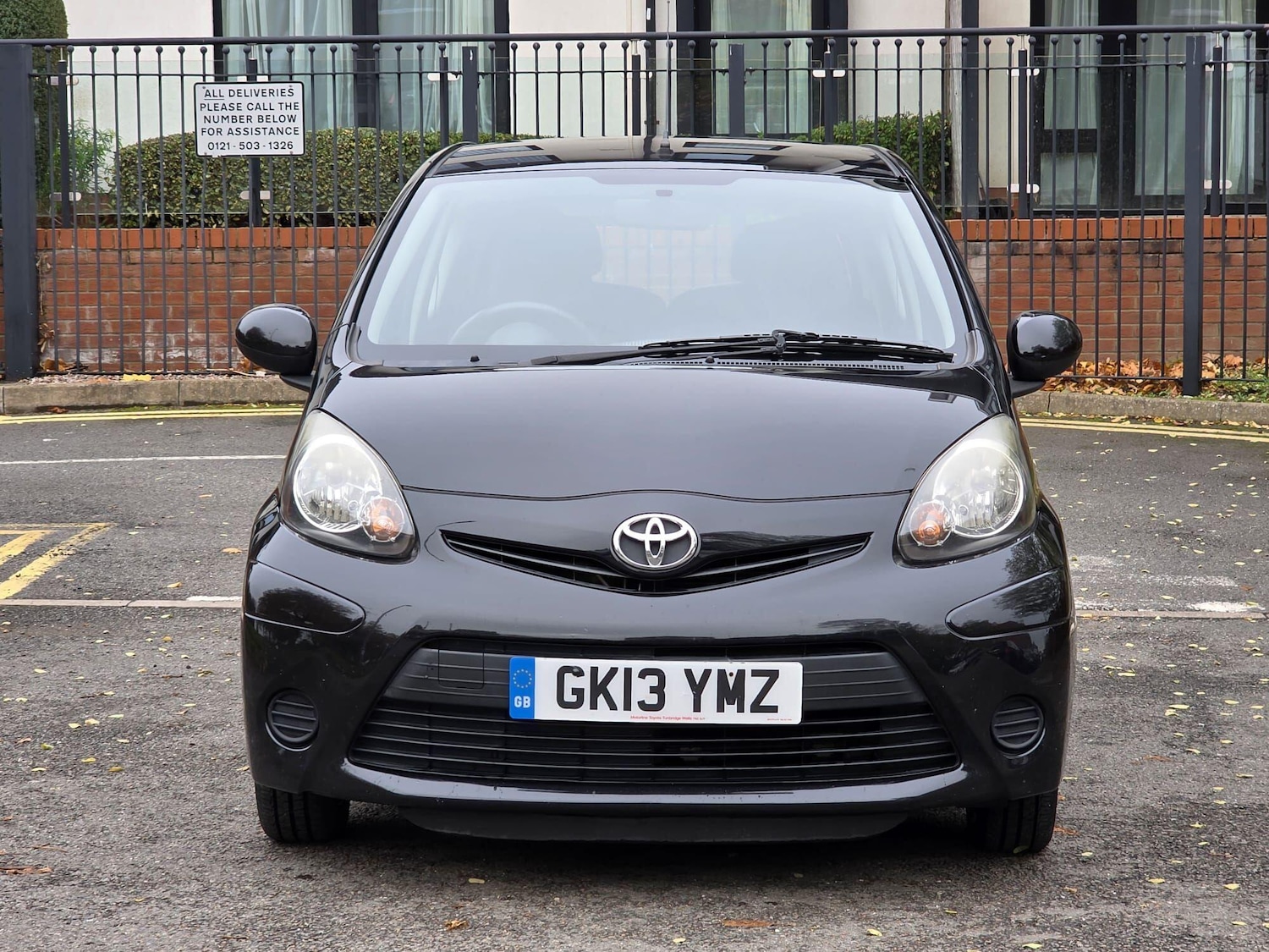 Used Toyota AYGO 2013 for sale - 77270637: Photo 2