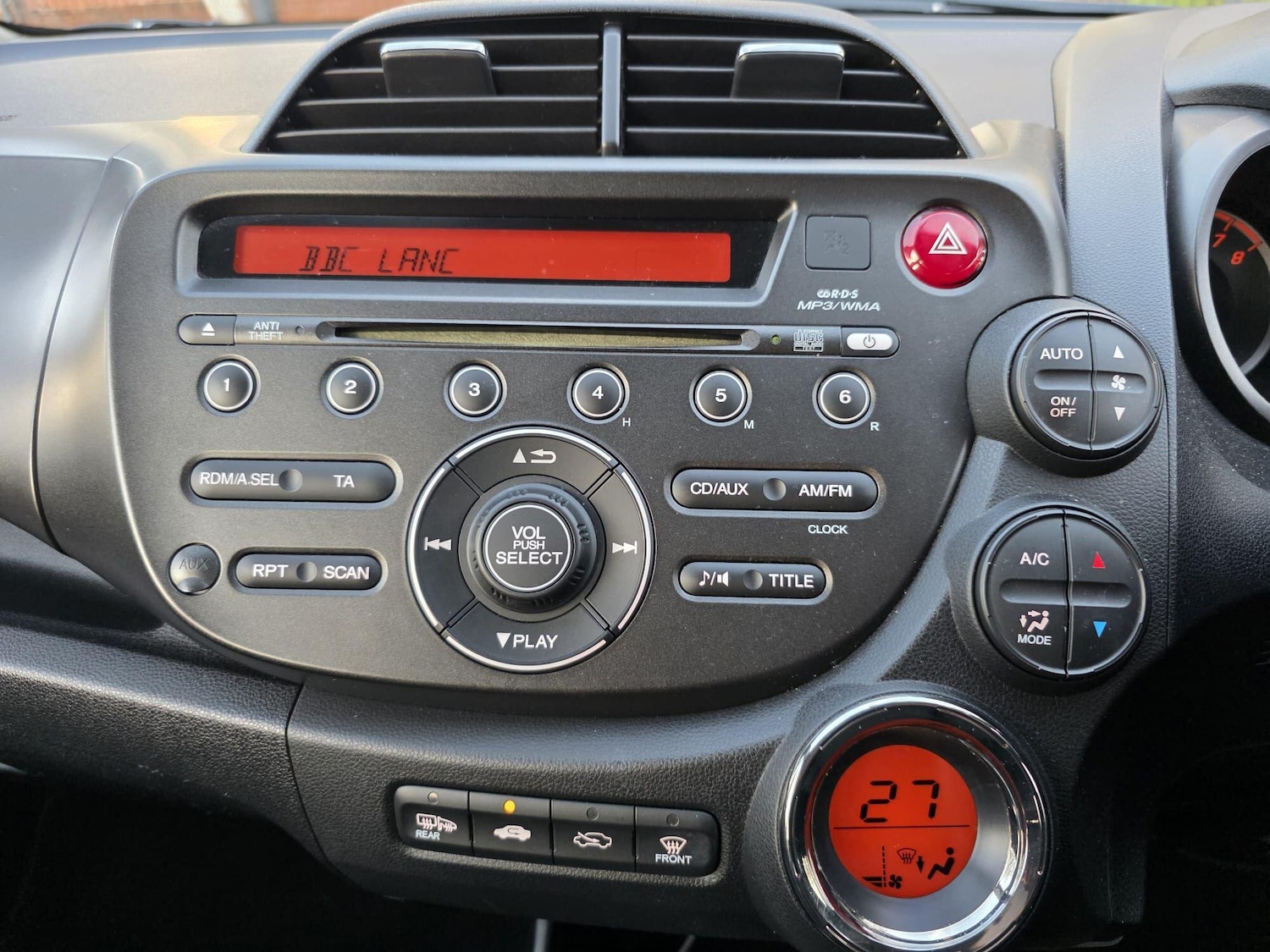 Used Honda Jazz 2012 for sale - 76926181: Photo 11