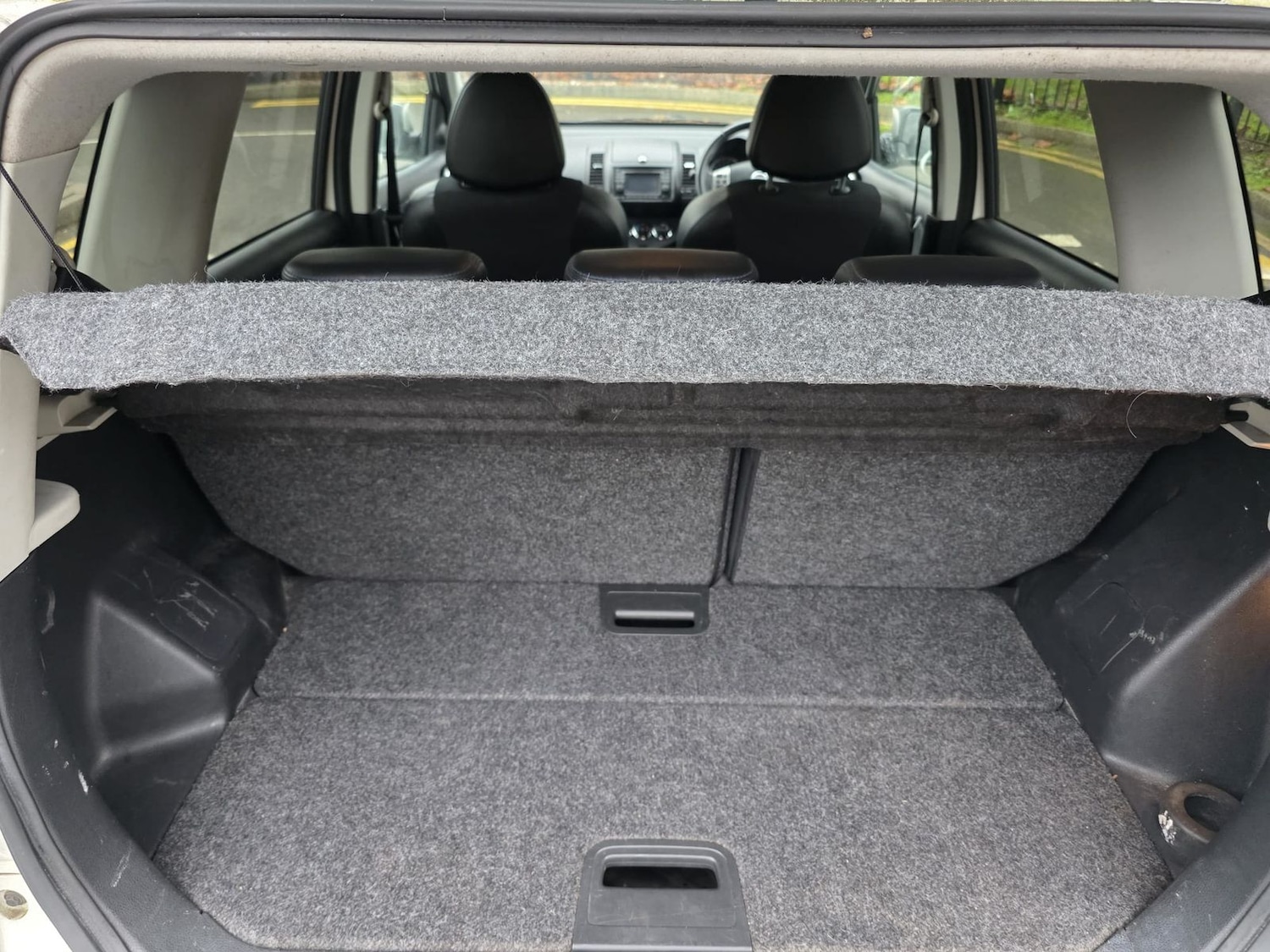 Used Nissan Note 2013 for sale - 77270668: Photo 9