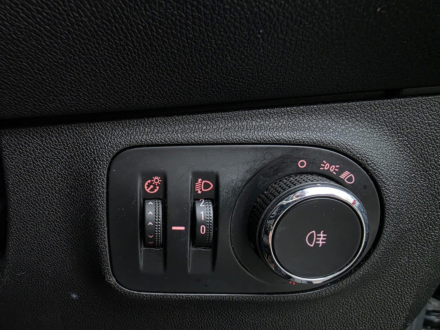 Used Vauxhall Corsa 2017 for sale - 77270640: Photo 16