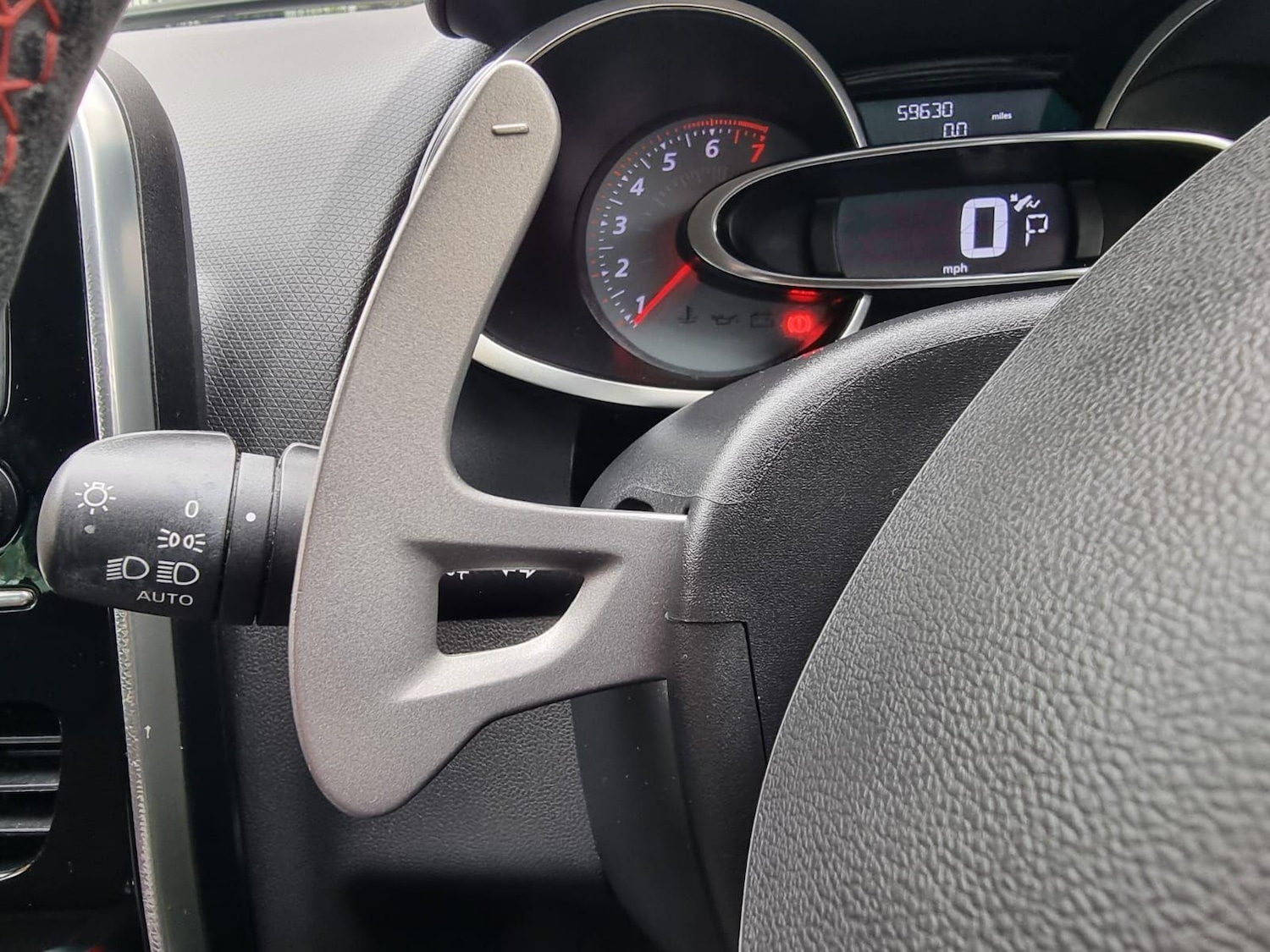 Used Renault Clio 2016 for sale - 77927534: Photo 15