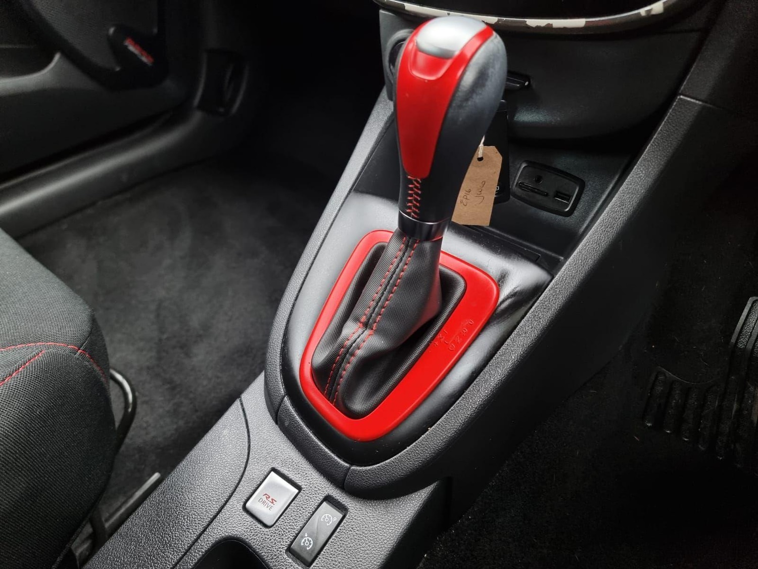 Used Renault Clio 2016 for sale - 77927534: Photo 24