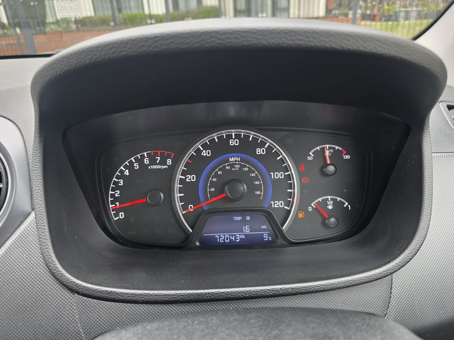 Used Hyundai i10 2017 for sale - 78103148: Photo 22