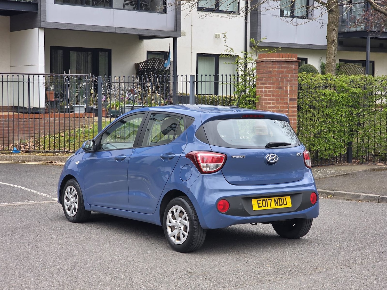 Used Hyundai i10 2017 for sale - 78103148: Photo 4