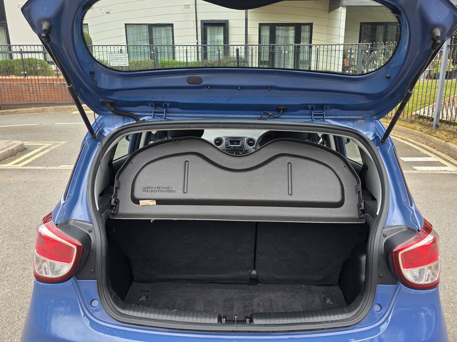 Used Hyundai i10 2017 for sale - 78103148: Photo 7