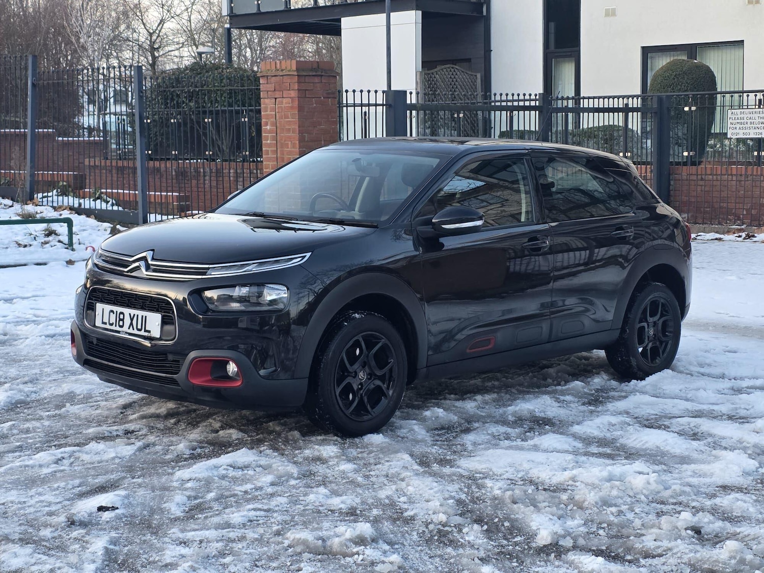 Used Citroen C4 Cactus 2018 for sale - 77162787: Photo 3