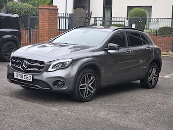 Used Mercedes-Benz GLA 2019 for sale - 79795871: Photo
