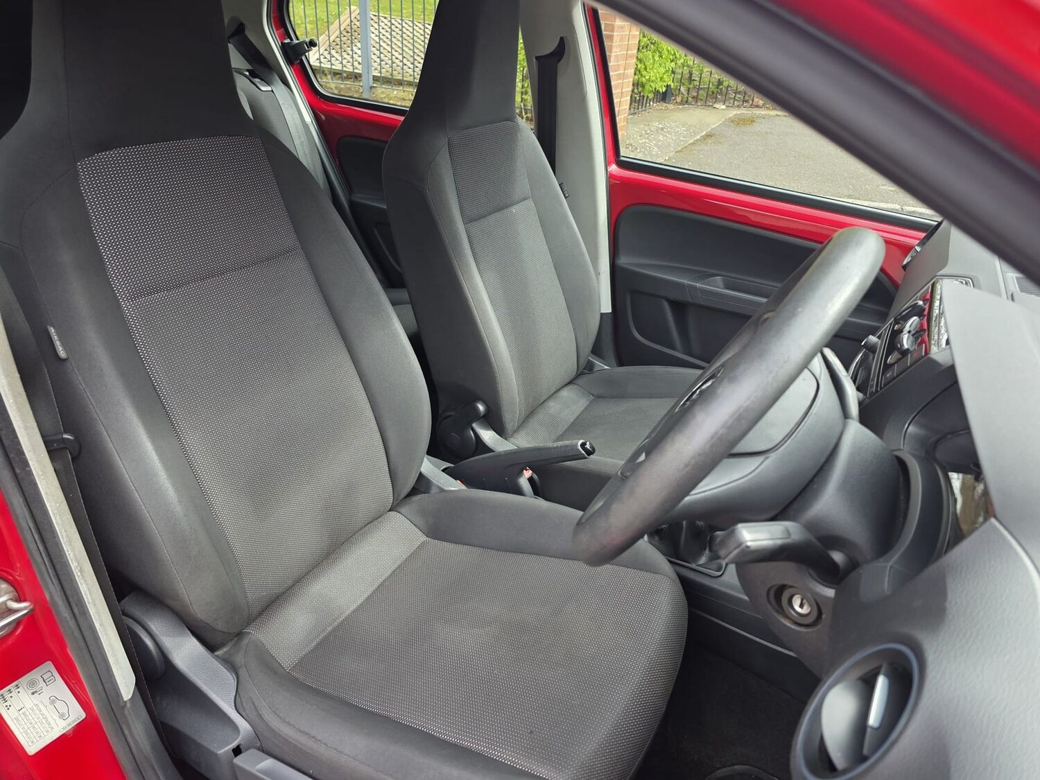 Used Volkswagen up! 2017 for sale - 78103144: Photo 10