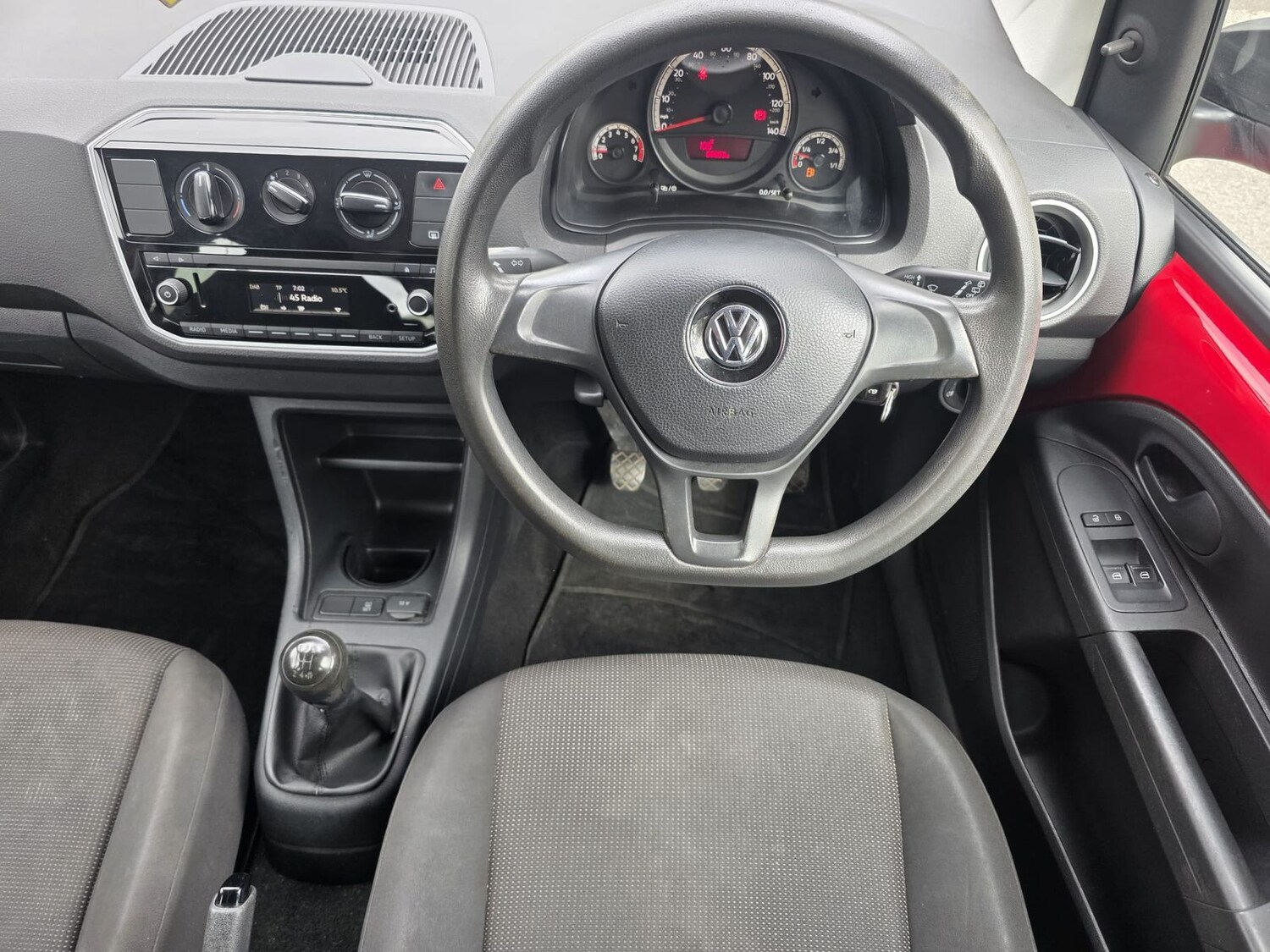 Used Volkswagen up! 2017 for sale - 78103144: Photo 12