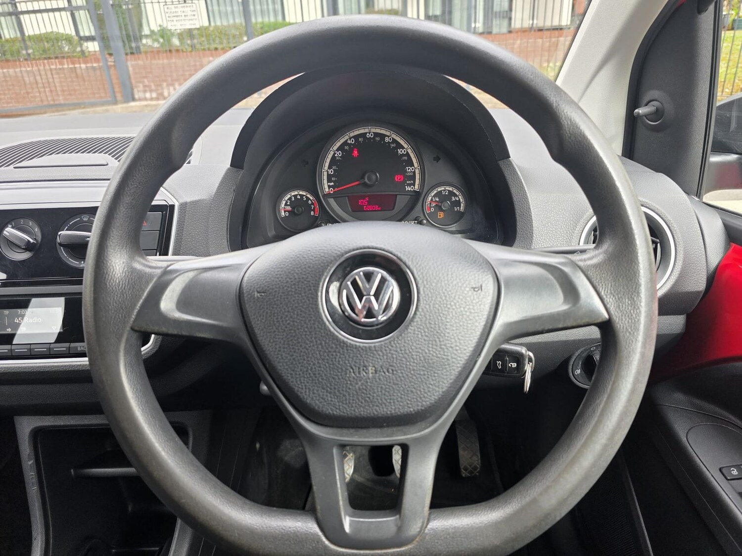 Used Volkswagen up! 2017 for sale - 78103144: Photo 15
