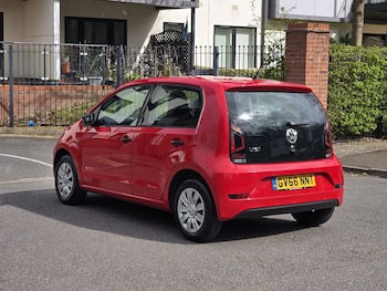 Used Volkswagen up! 2017 for sale - 78103144: Photo