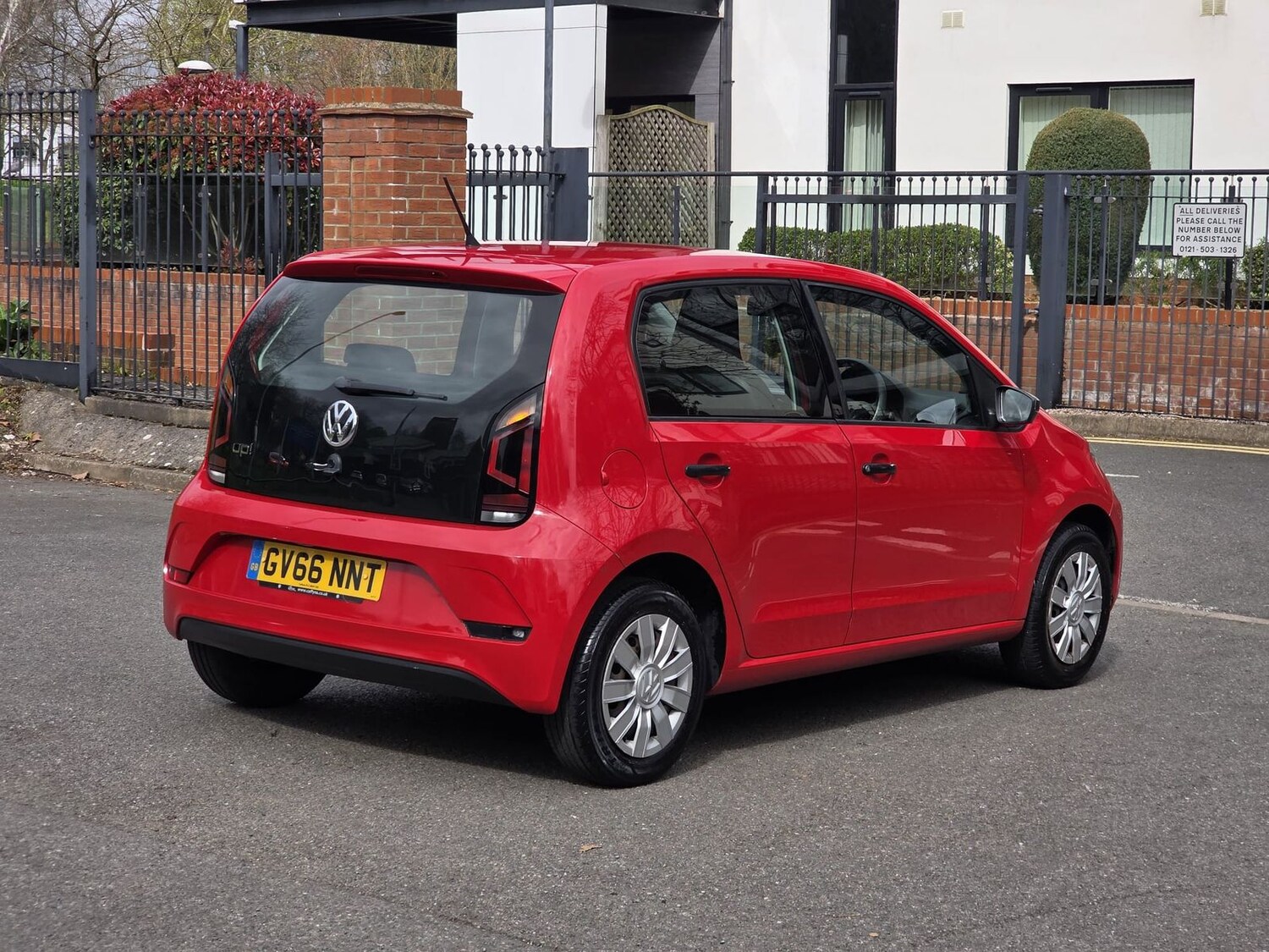 Used Volkswagen up! 2017 for sale - 78103144: Photo 6