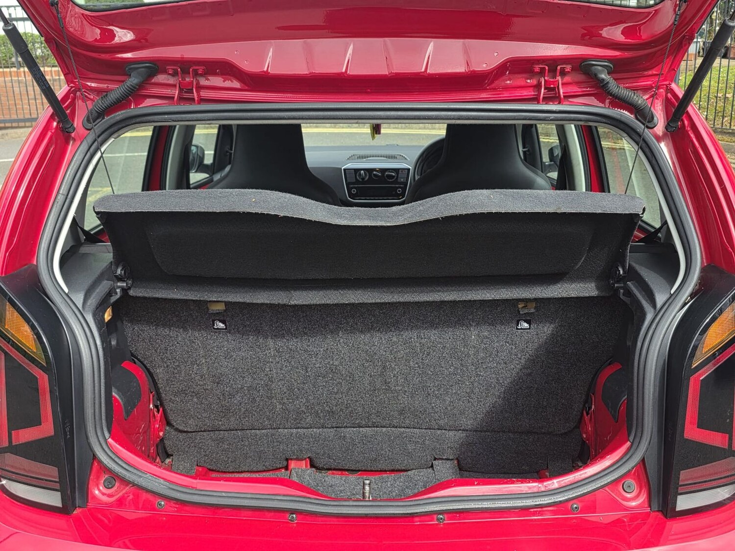 Used Volkswagen up! 2017 for sale - 78103144: Photo 7