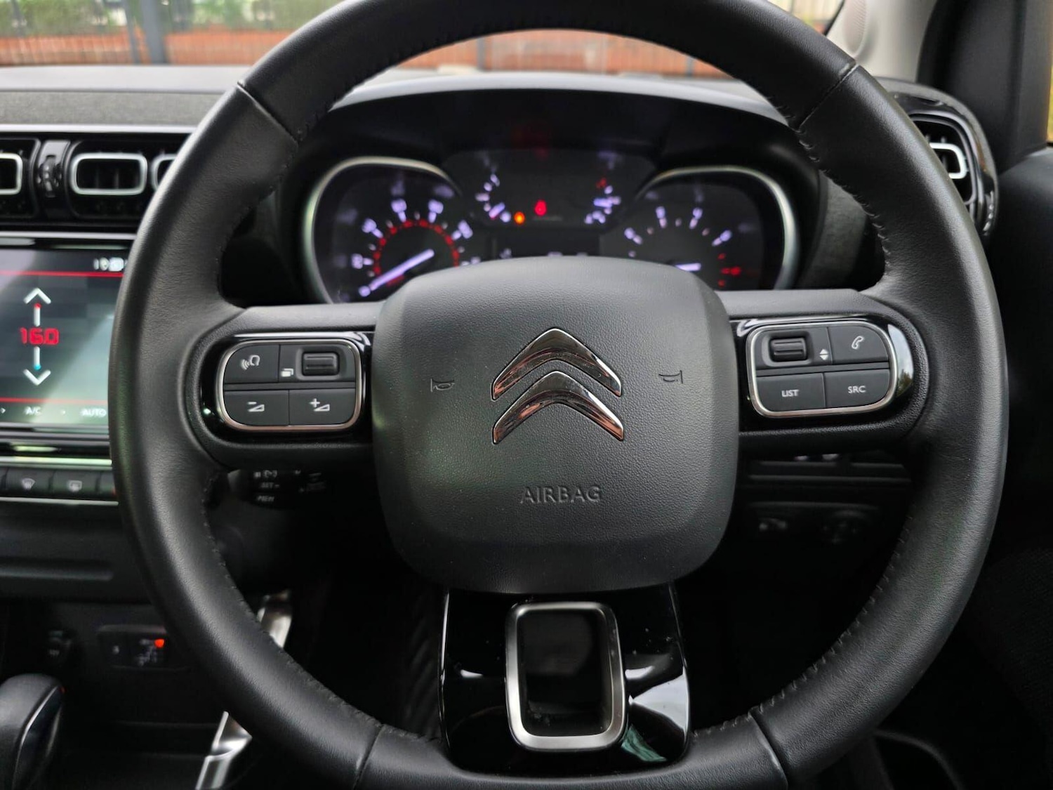 Used Citroen C3 Aircross 2024 for sale - 76995573: Photo 15