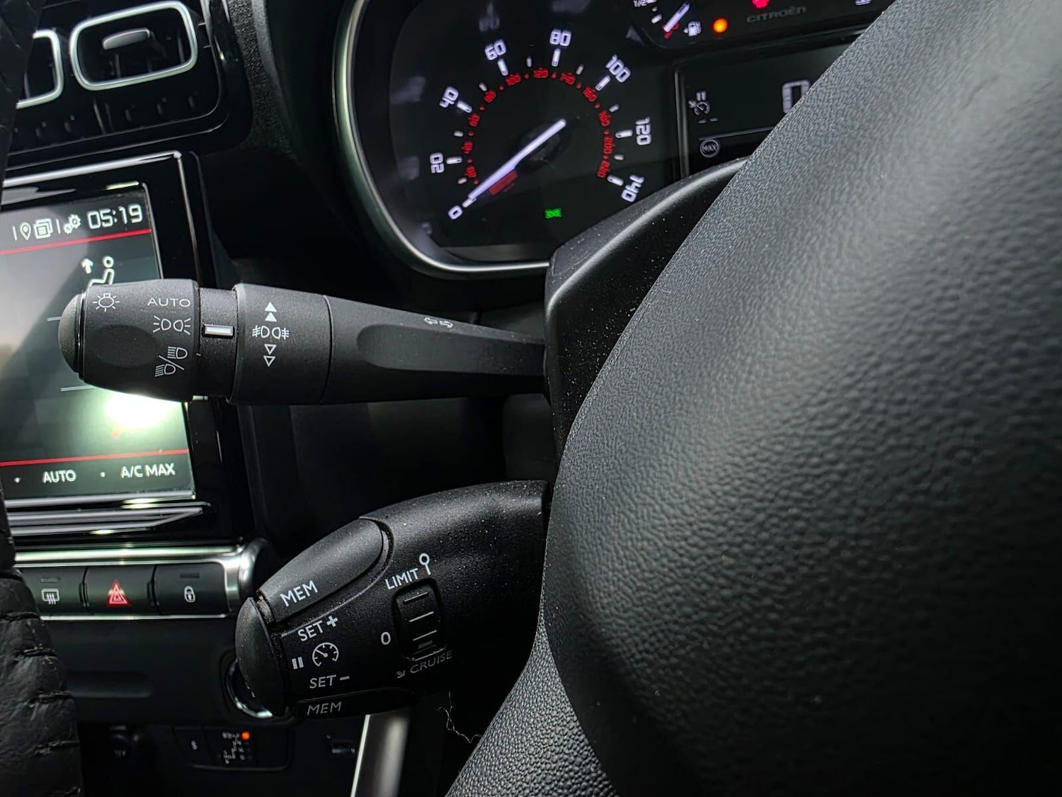 Used Citroen C3 Aircross 2024 for sale - 76995573: Photo 19