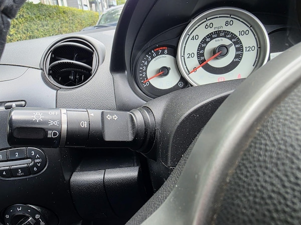 Used Mazda Mazda2 2010 for sale - 76071694: Photo 19