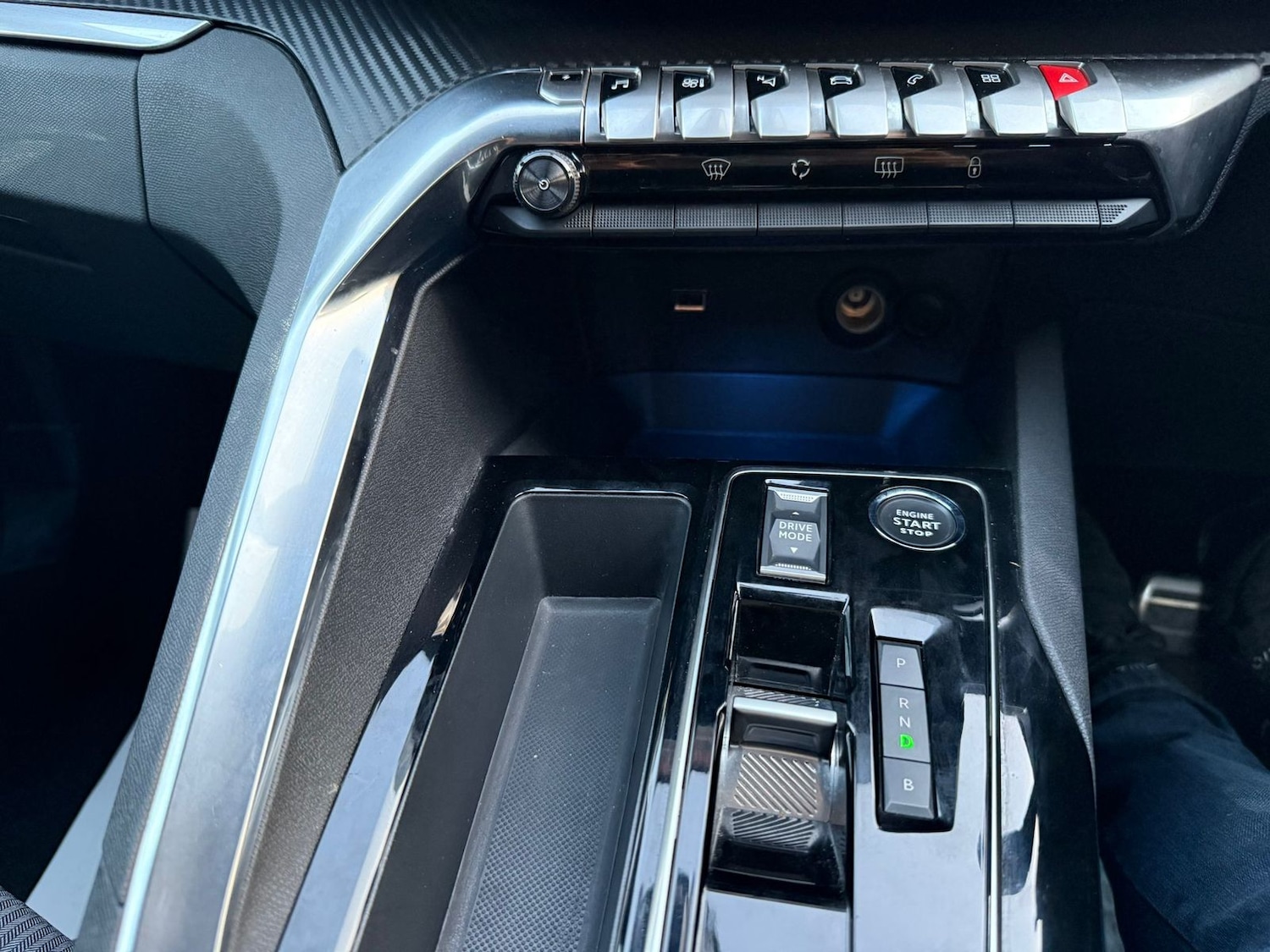 Used Peugeot 3008 2024 for sale - 77995206: Photo 11