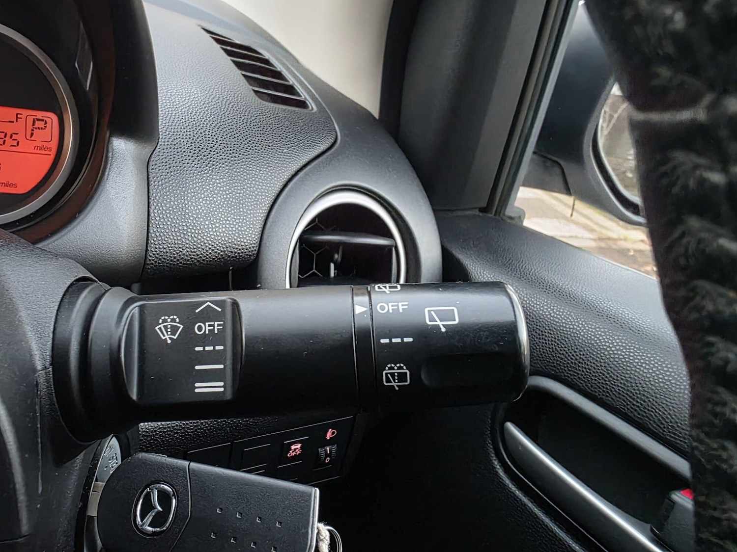 Used Mazda Mazda2 for sale - 76607553: Photo 22