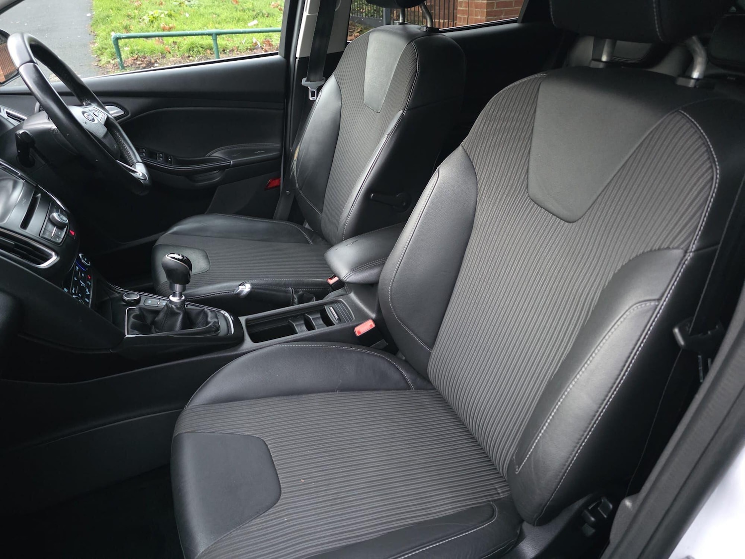 Used Ford Focus 2017 for sale - 77270677: Photo 8