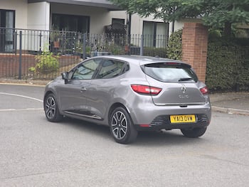 Used Renault Clio 2013 for sale - 79700052: Photo