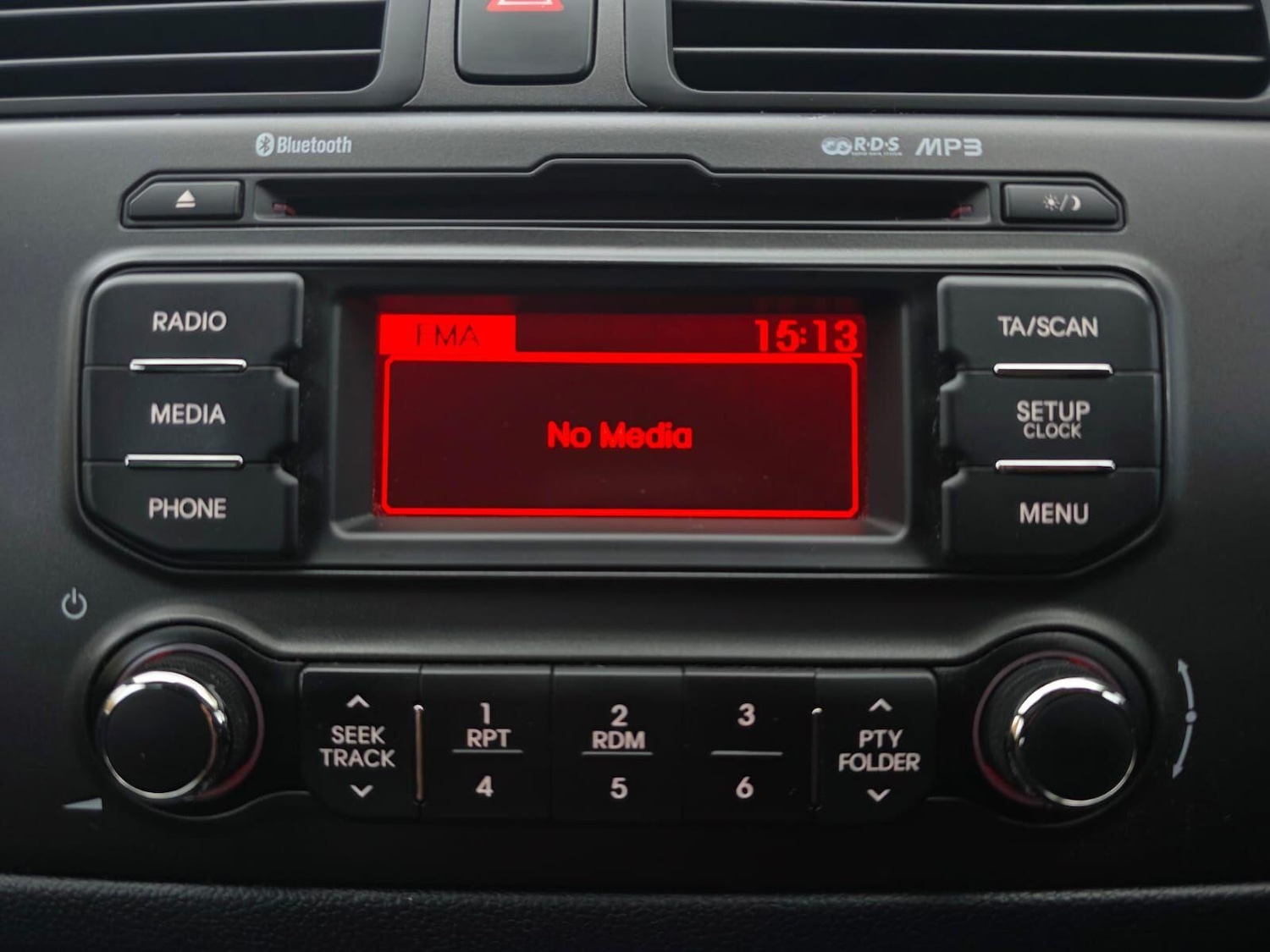 Used Kia Rio 2013 for sale - 76989835: Photo 14