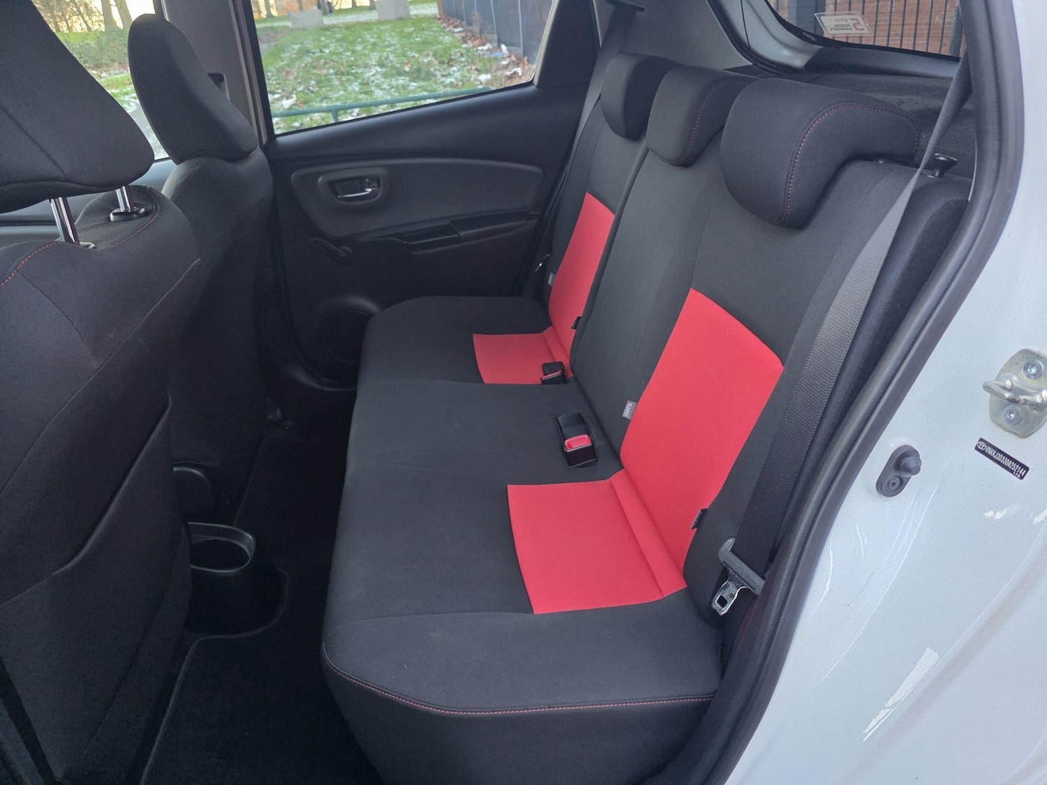 Used Toyota Yaris 2014 for sale - 77097659: Photo 10