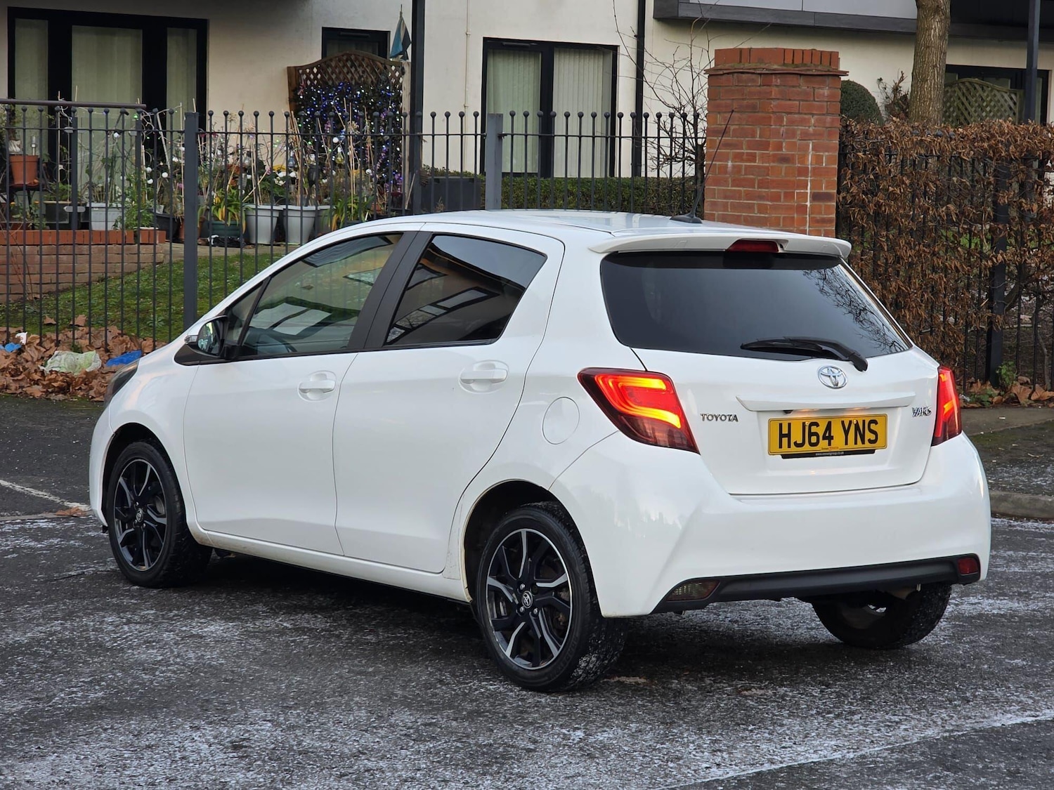 Used Toyota Yaris 2014 for sale - 77097659: Photo 5