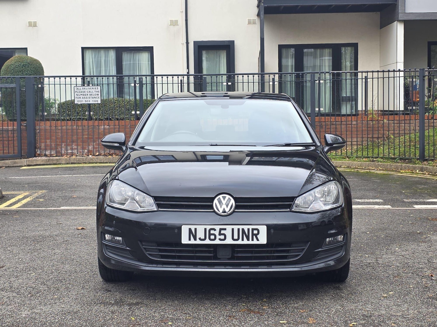 Used Volkswagen Golf 2015 for sale - 76457691: Photo 2