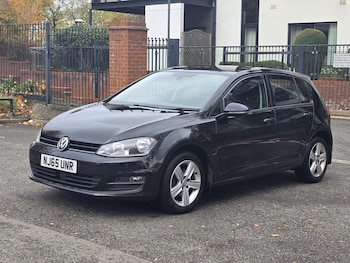 Used Volkswagen Golf 2015 for sale - 76457691: Photo