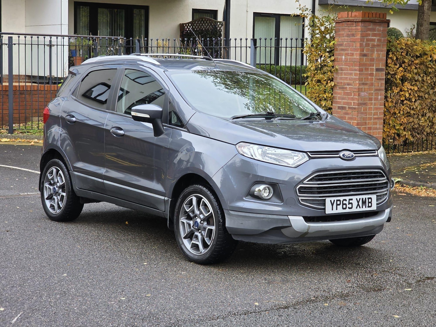 Used Ford Ecosport 2015 for sale - 76377832: Photo 1