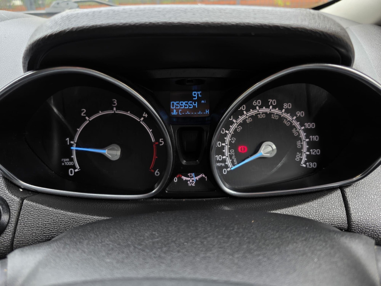 Used Ford Ecosport 2015 for sale - 76377832: Photo 21