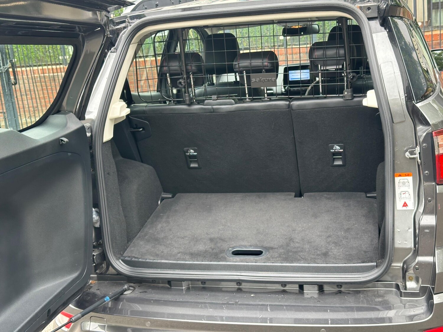 Vehicle 33