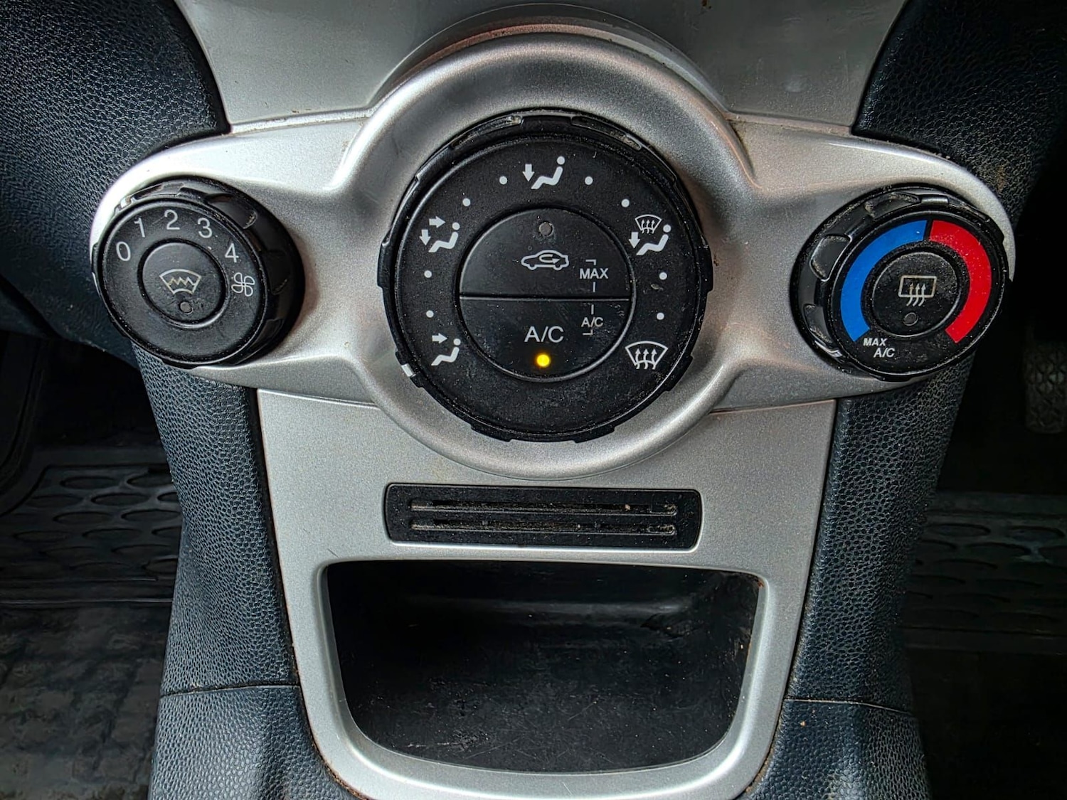 Used Ford Fiesta 2012 for sale - 78150006: Photo 11