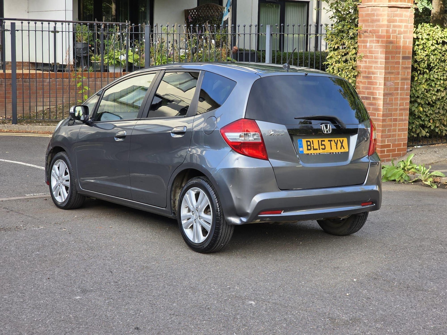 Used Honda Jazz 2015 for sale - 77270636: Photo 4