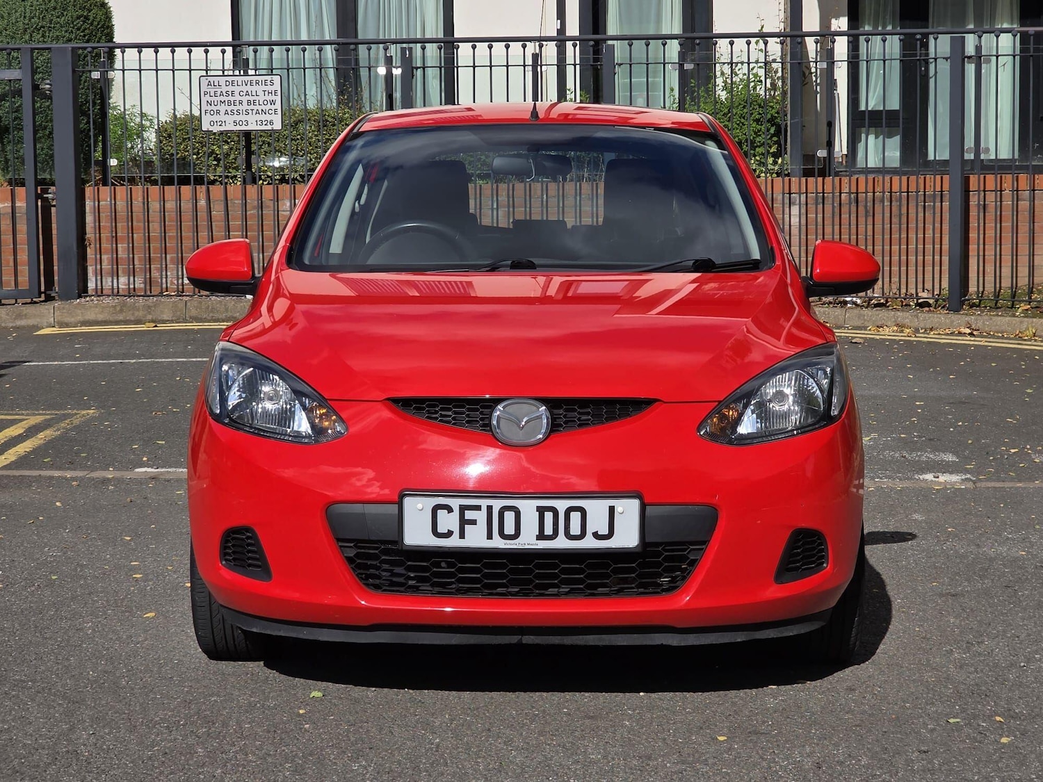 Used Mazda Mazda2 2010 for sale - 77270619: Photo 2