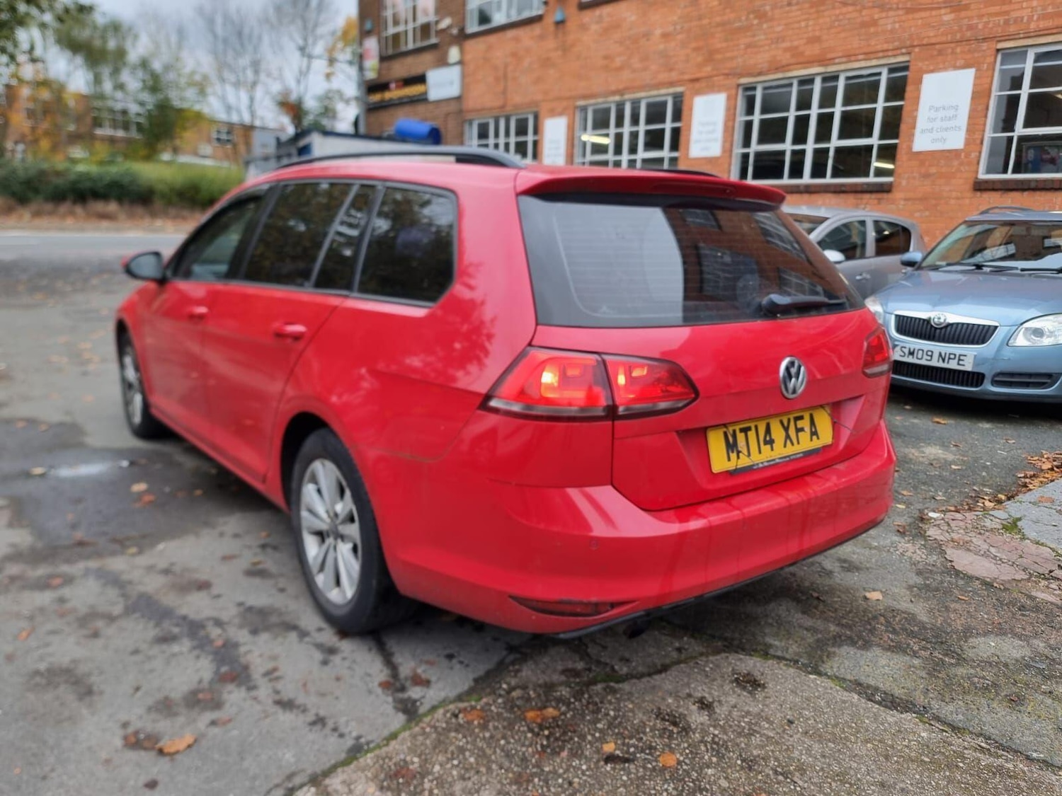 Used Volkswagen Golf 2014 for sale - 77270672: Photo 5